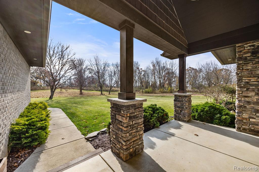 1535 Townsend Road Leonard, MI 48367 - Photo 12 of 73