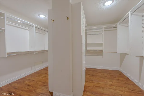 $3,250 | 8079 Pinnacle Peak Avenue, Las Vegas, NV 89113
