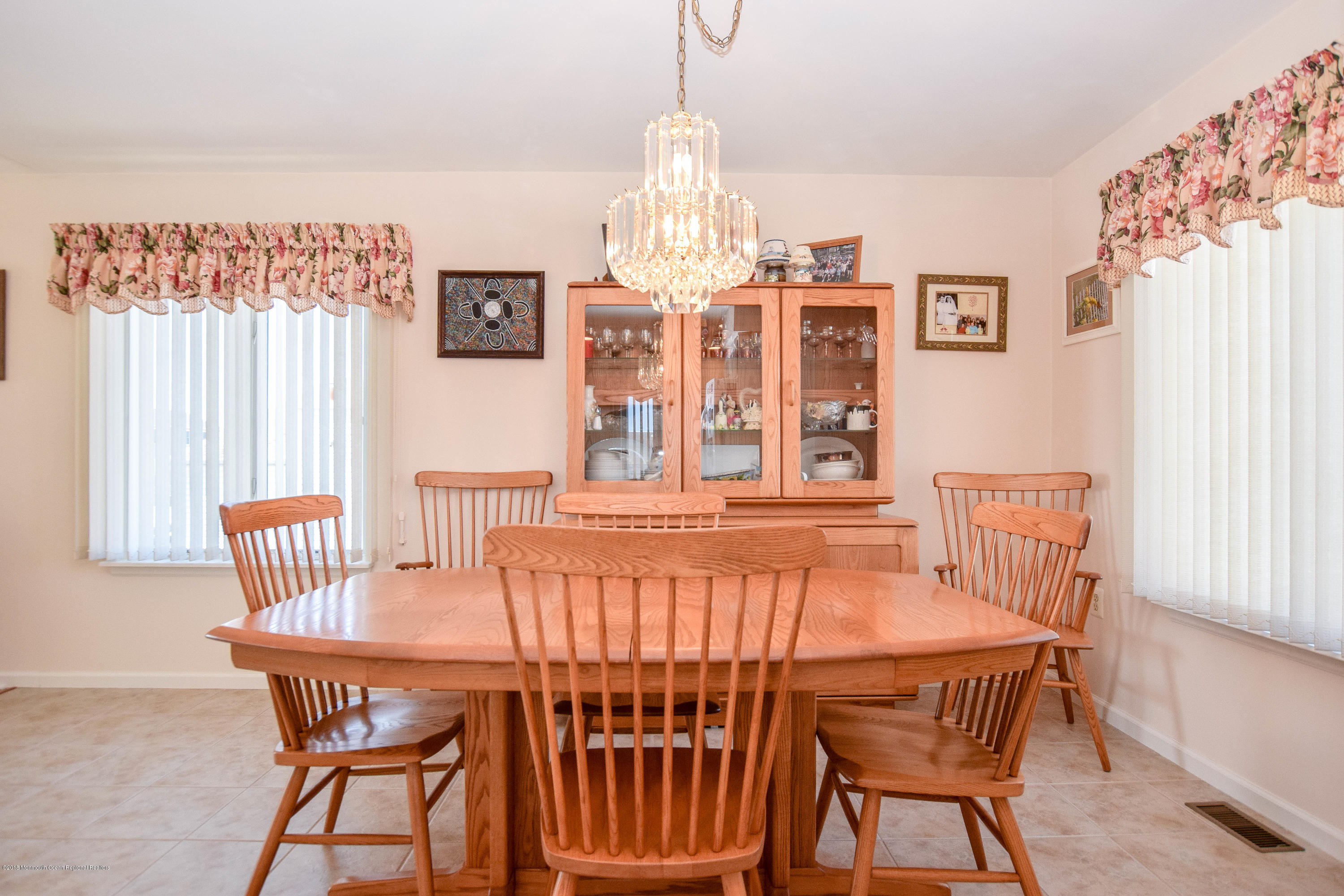 140 Peter Road Manahawkin, NJ 08050 - Photo 14 of 43 DSC_0056