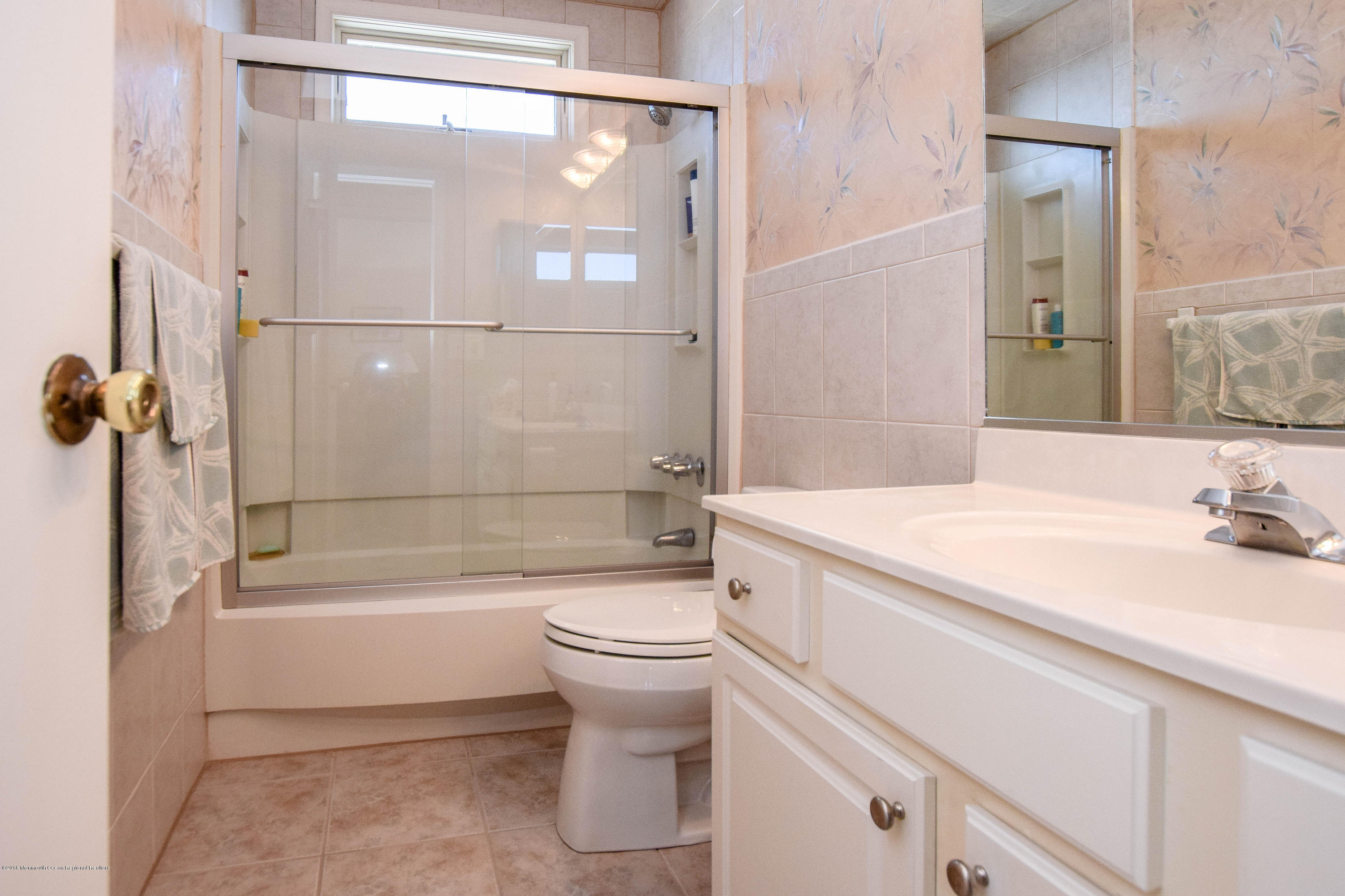 140 Peter Road Manahawkin, NJ 08050 - Photo 21 of 43 DSC_0088