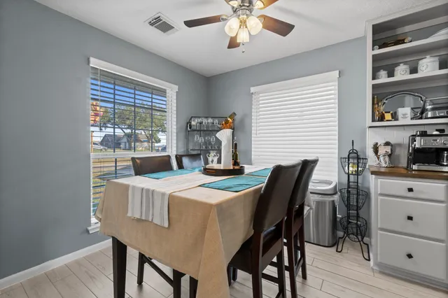 $499,900 | 330 Crestmont, Point Blank, TX 77364