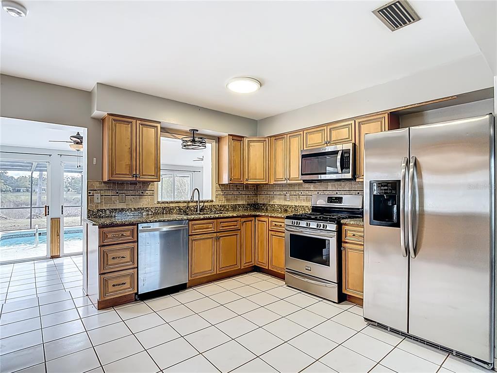 1128 Trellis Avenue Spring Hill, FL 34606 - Photo 8 of 80