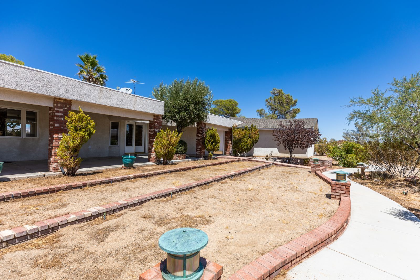 1744 South Mahan Street Ridgecrest, CA 93555 - Photo 38 of 47