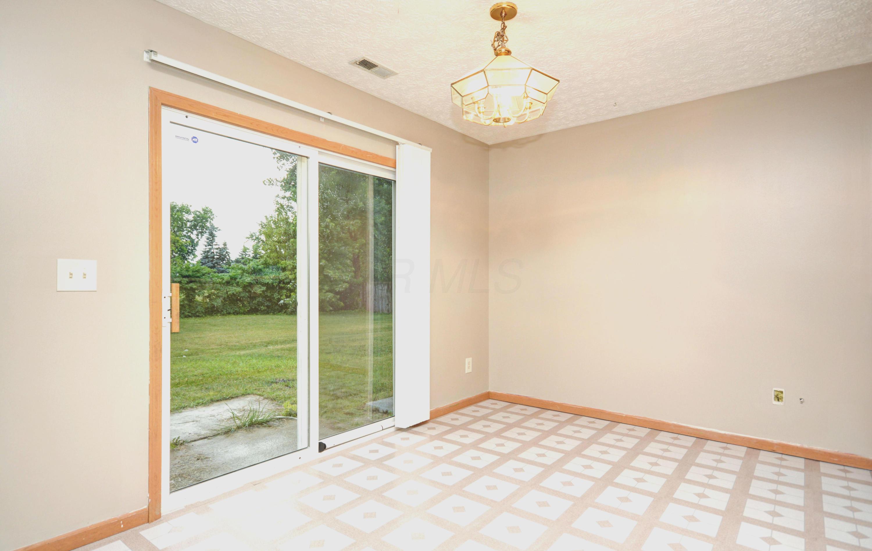 2165 Margo Road Columbus, OH 43229 - Photo 5 of 20 Gallery Image 5