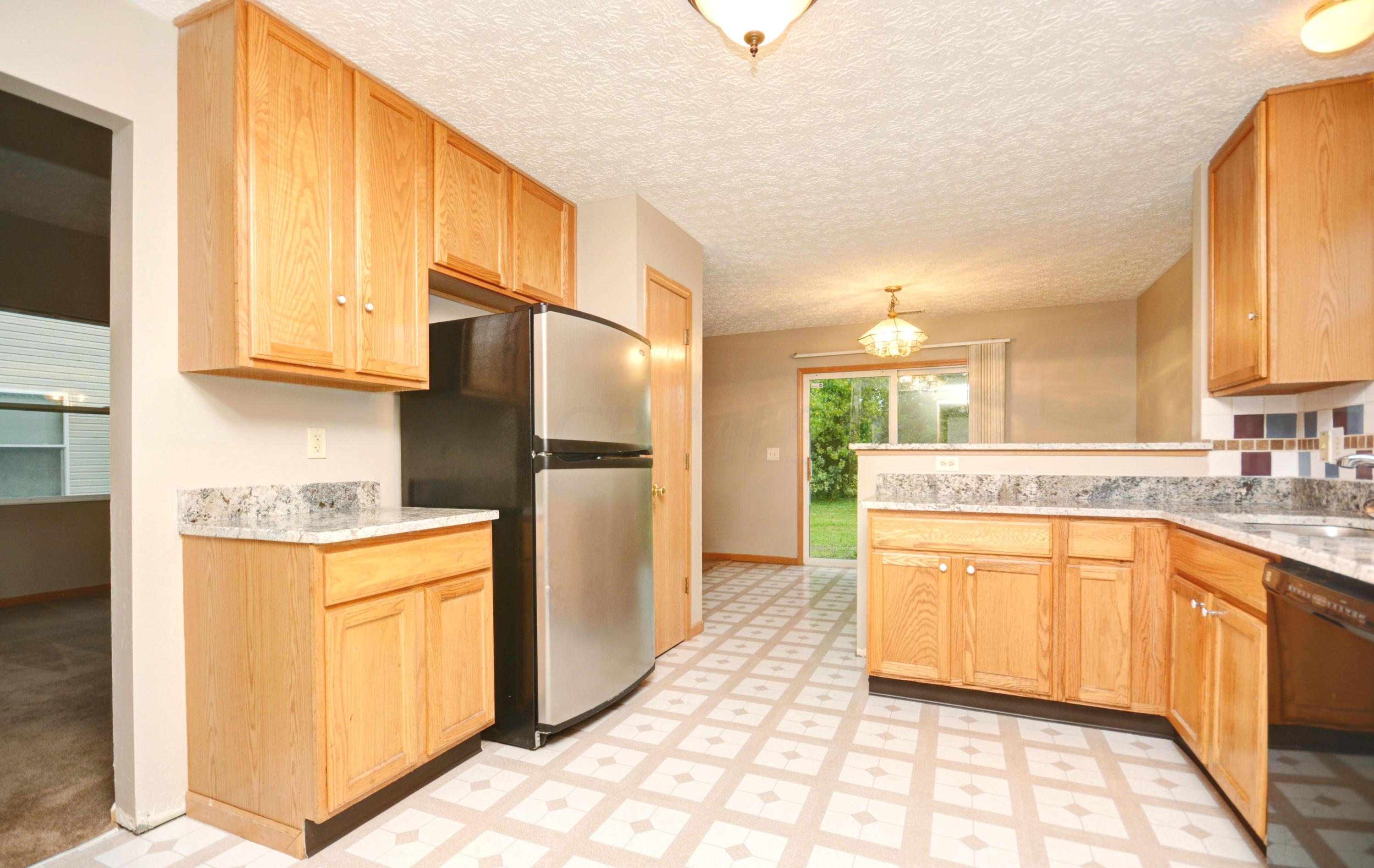 2165 Margo Road Columbus, OH 43229 - Photo 9 of 20 Gallery Image 9