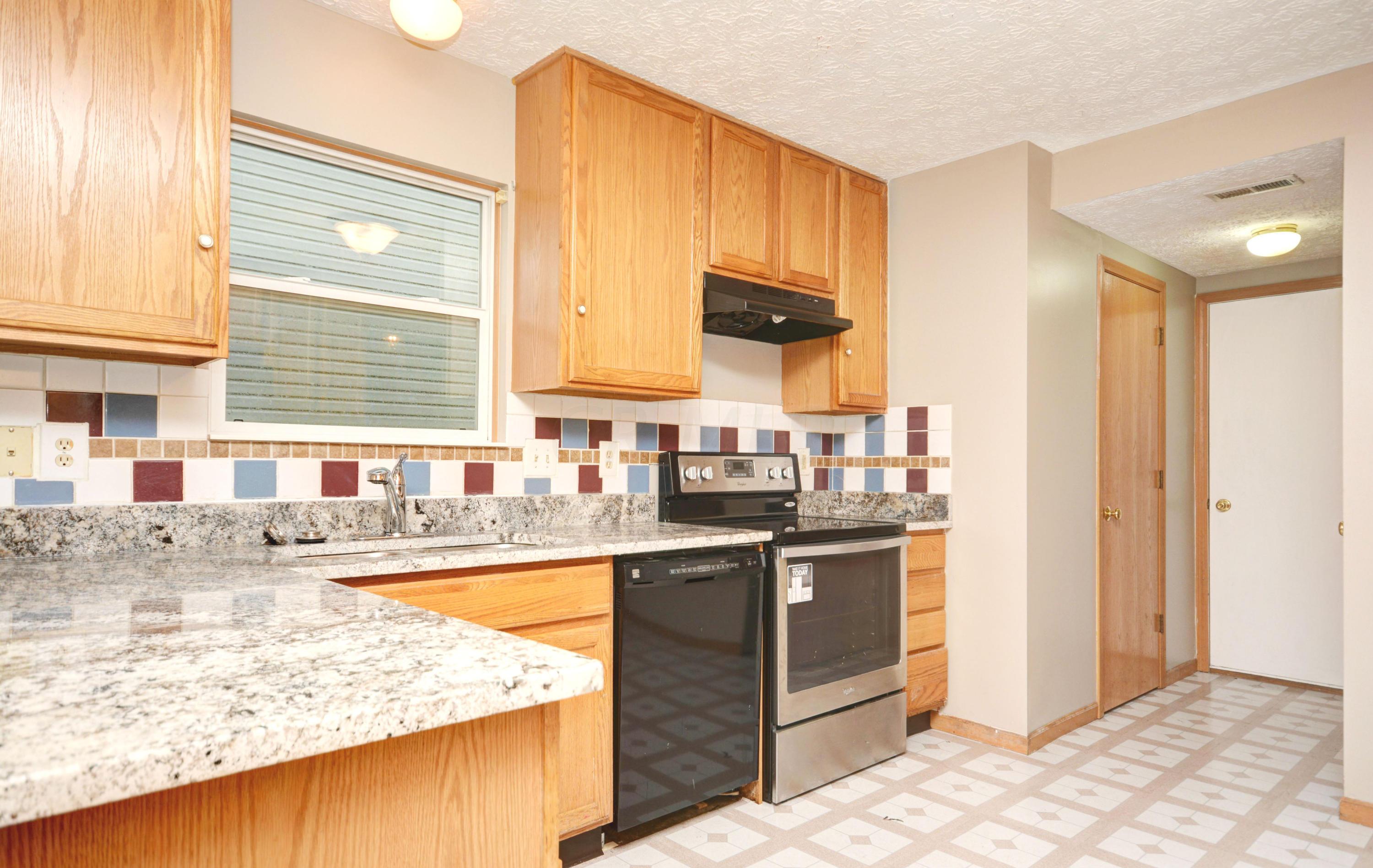 2165 Margo Road Columbus, OH 43229 - Photo 10 of 20 Gallery Image 10