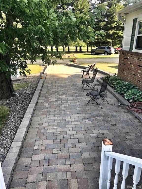 4786 Thomas Road Metamora, MI 48455 - Photo 7 of 46