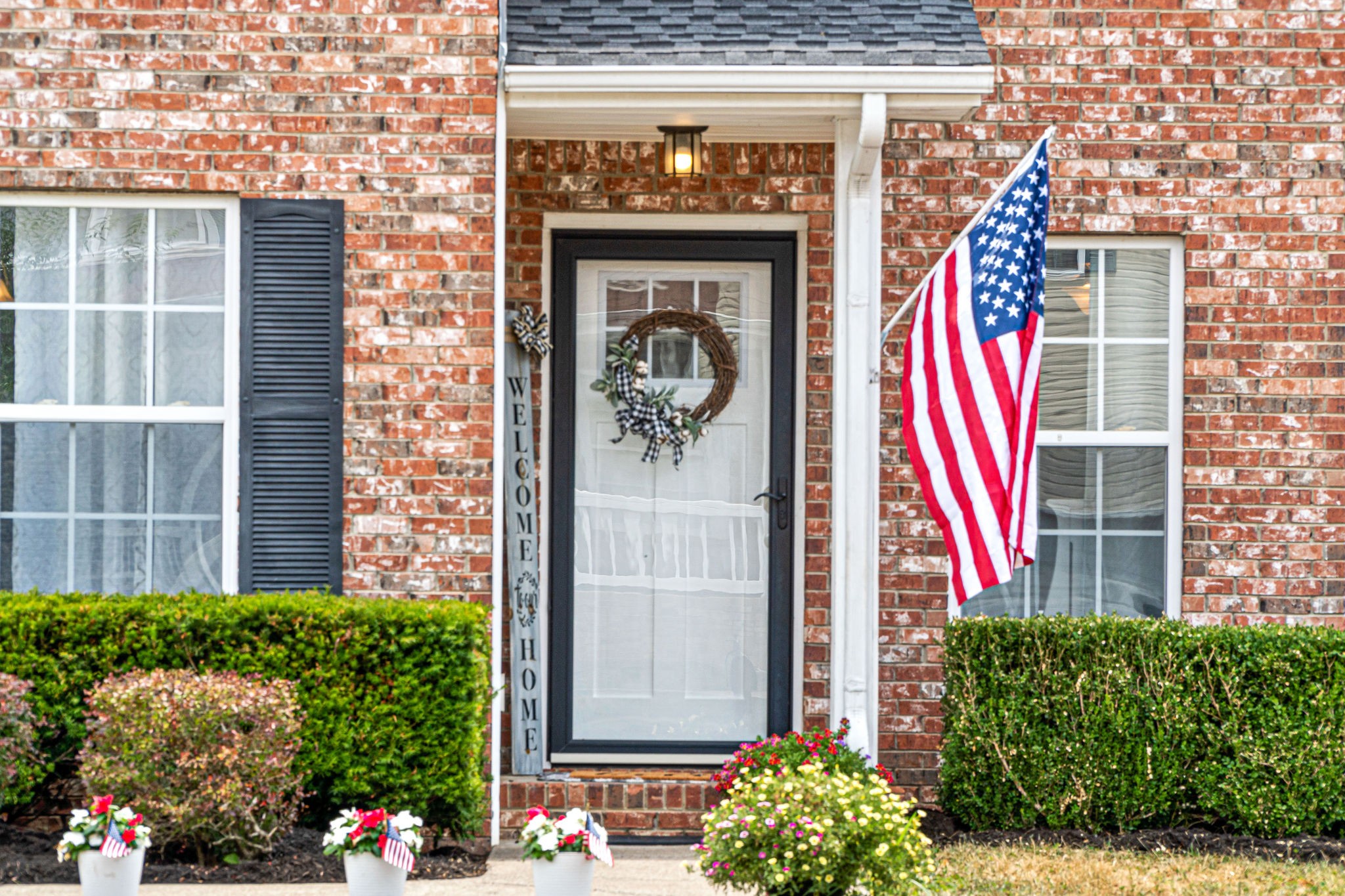 2795 Ridgepole Drive Clarksville, TN 37040 - Photo 4 of 31 Gallery Image 4