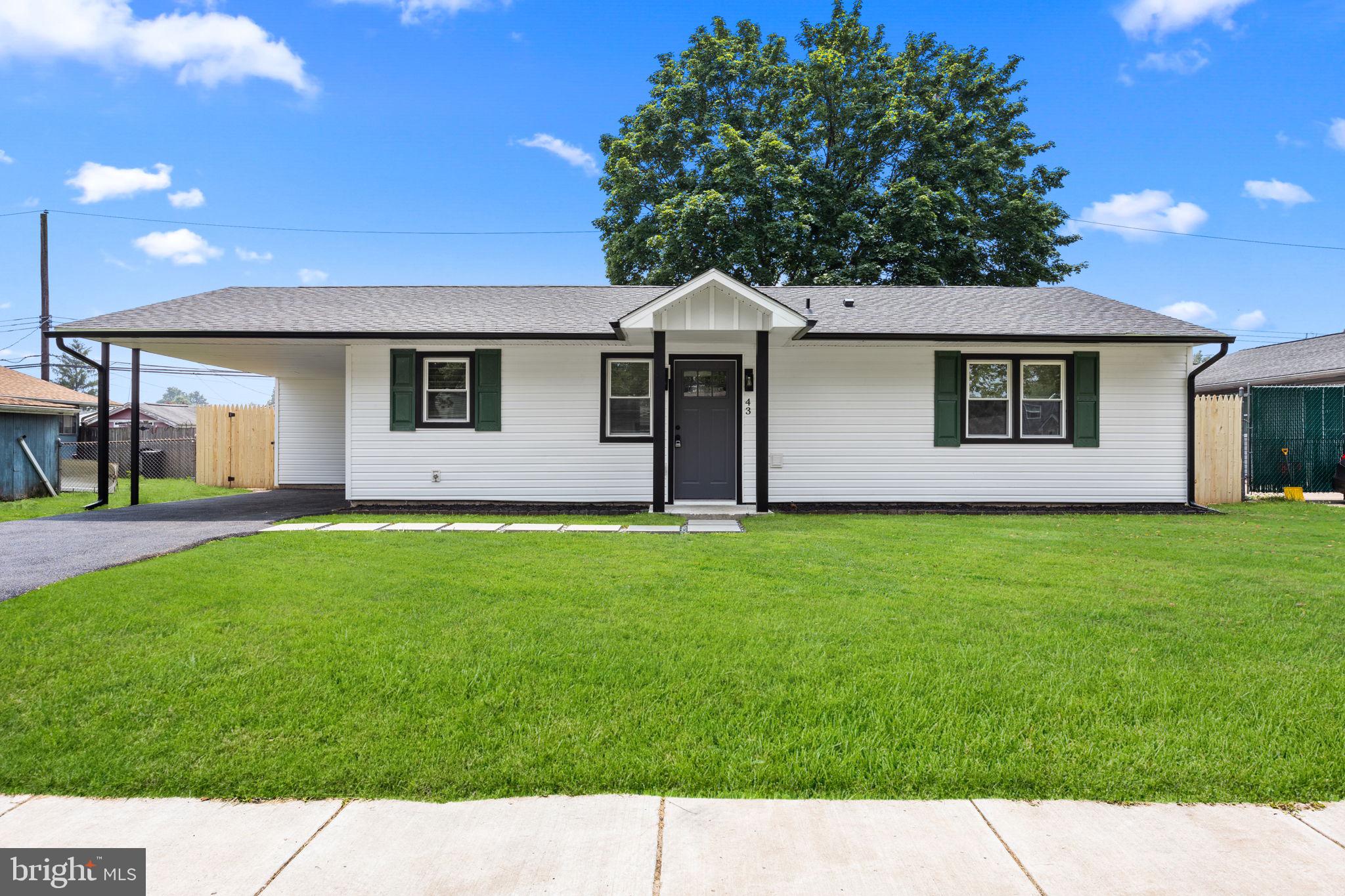 43 Balsam Road Levittown, PA 19057 - Photo 3 of 24 Gallery Image 3