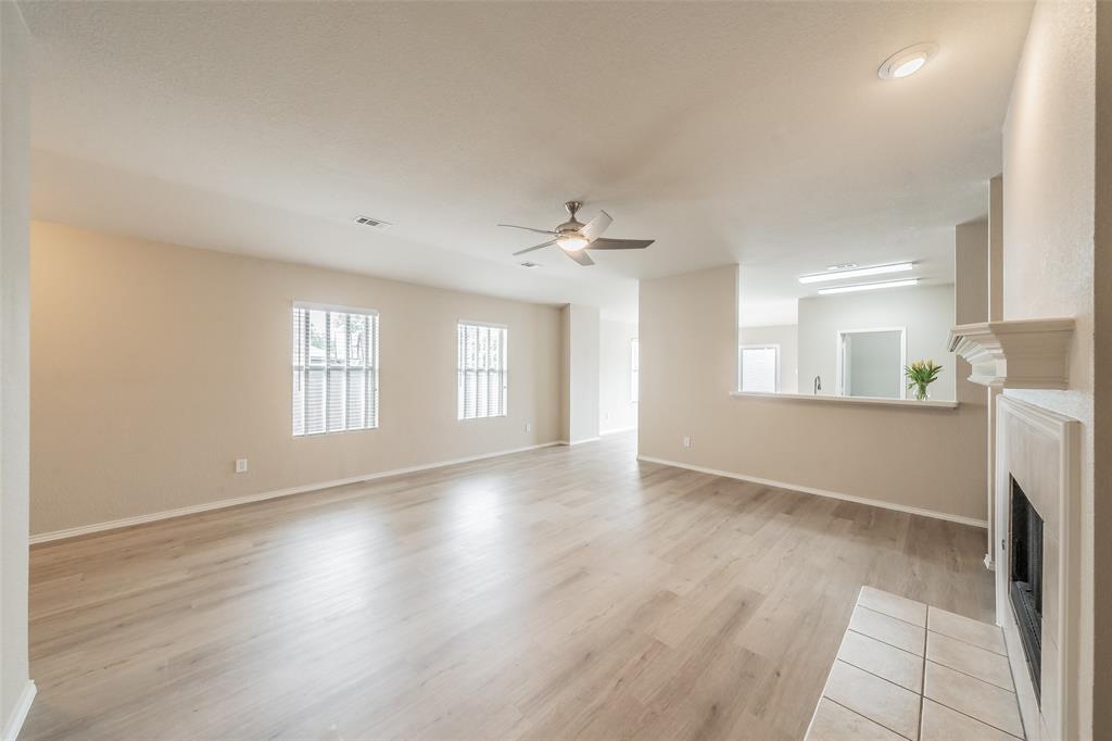 629 Chalk Knoll Road Fort Worth, TX 76108 - Photo 5 of 40