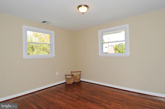 9 Millgate Road Owings Mills, MD 21117 - Photo 15 of 22 Bedroom4