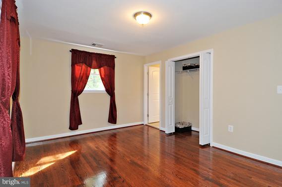 9 Millgate Road Owings Mills, MD 21117 - Photo 10 of 22 Bedroom (Master)