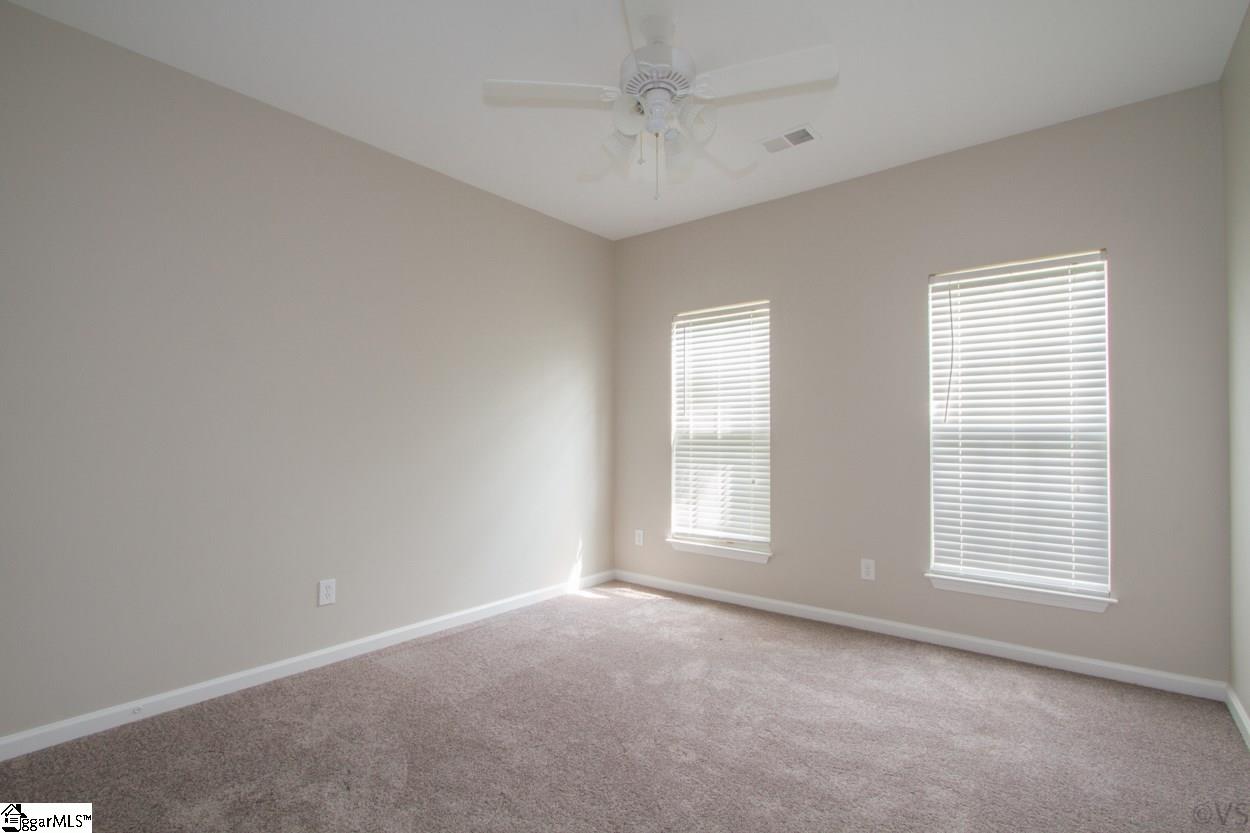 105 Selden Way Fountain Inn, SC 29644 - Photo 14 of 31 Bedroom #2 with new carpet and paint and large closet.