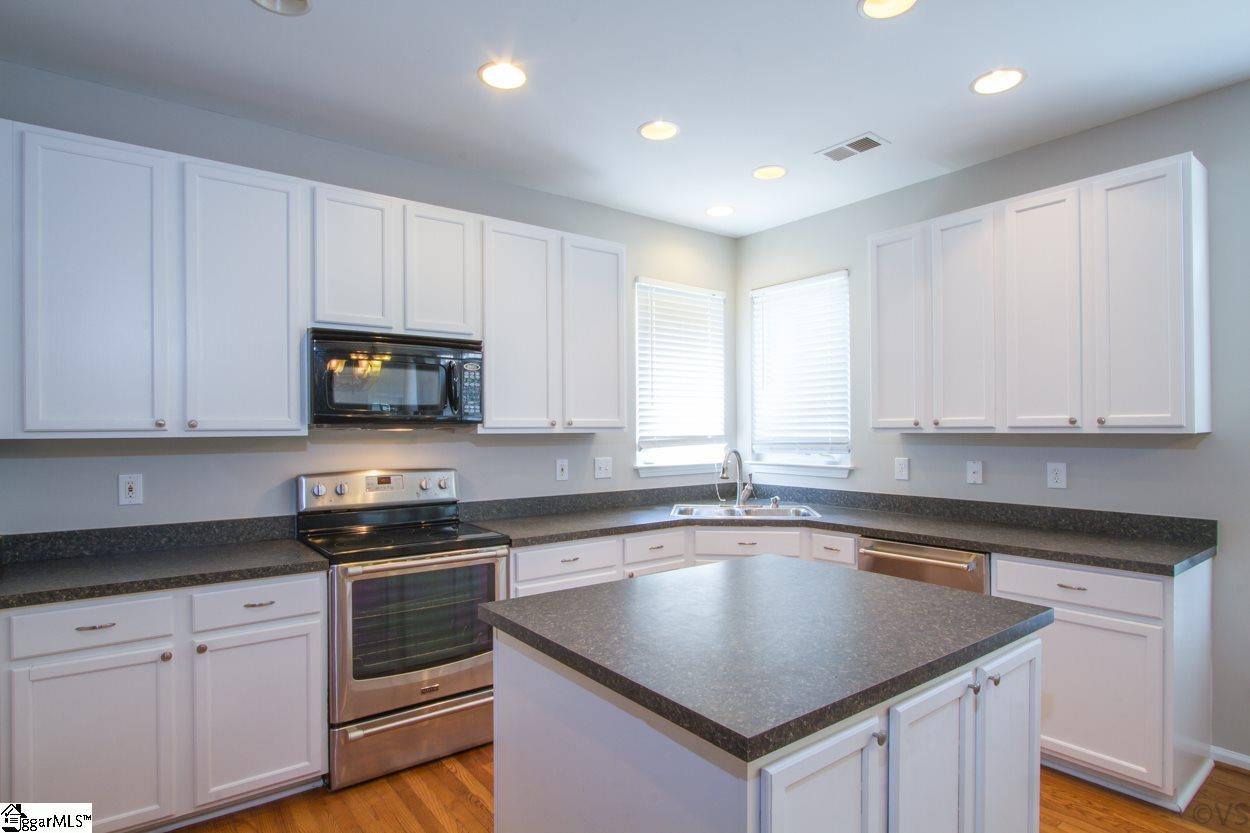 105 Selden Way Fountain Inn, SC 29644 - Photo 10 of 31 Gallery Image 10