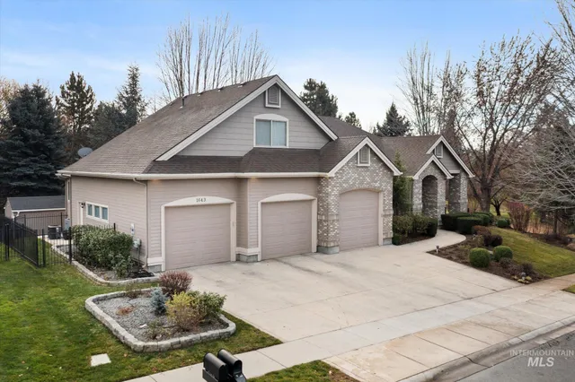 $1,289,000 | 1643 North Watson Place, Eagle, ID 83616