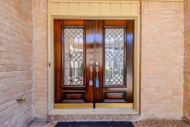a view of an entryway door