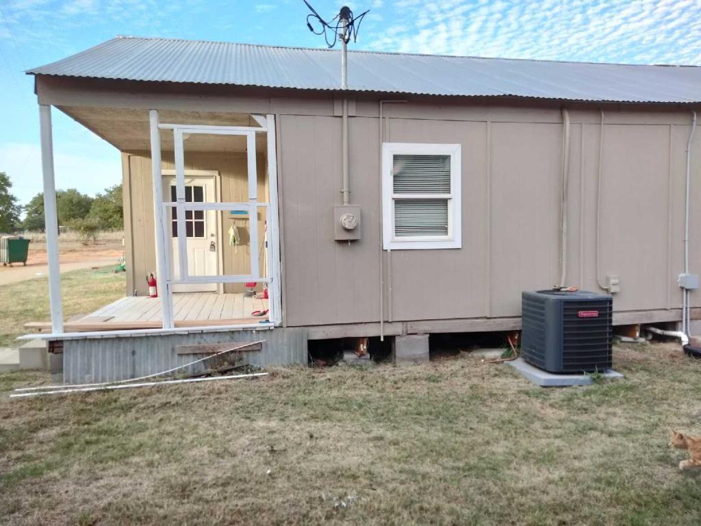 8705 Old Agnes Road, Unit A Poolville, TX 76487 - Photo 2 of 12