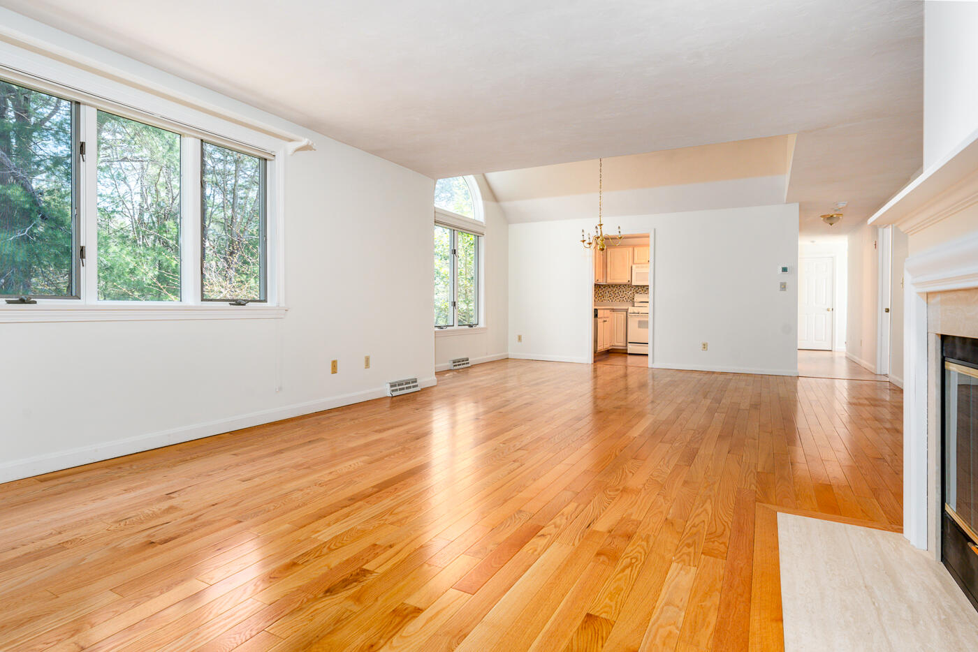 5 Kettle Lane Mashpee, MA 02649 - Photo 6 of 30 Living