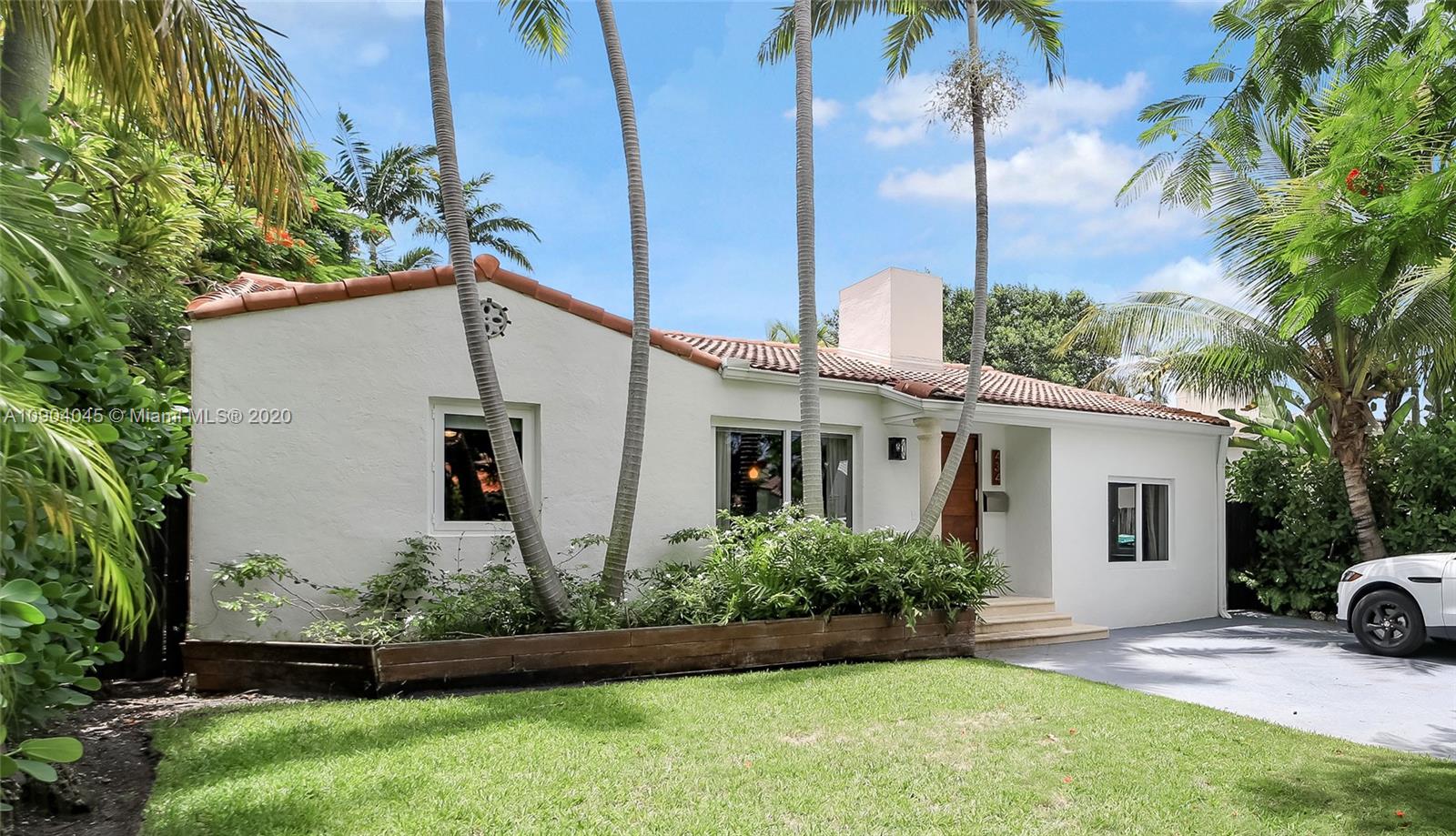 434 Southwest 30th Road Miami, FL 33129 - Photo 45 of 51 a house view with a garden space