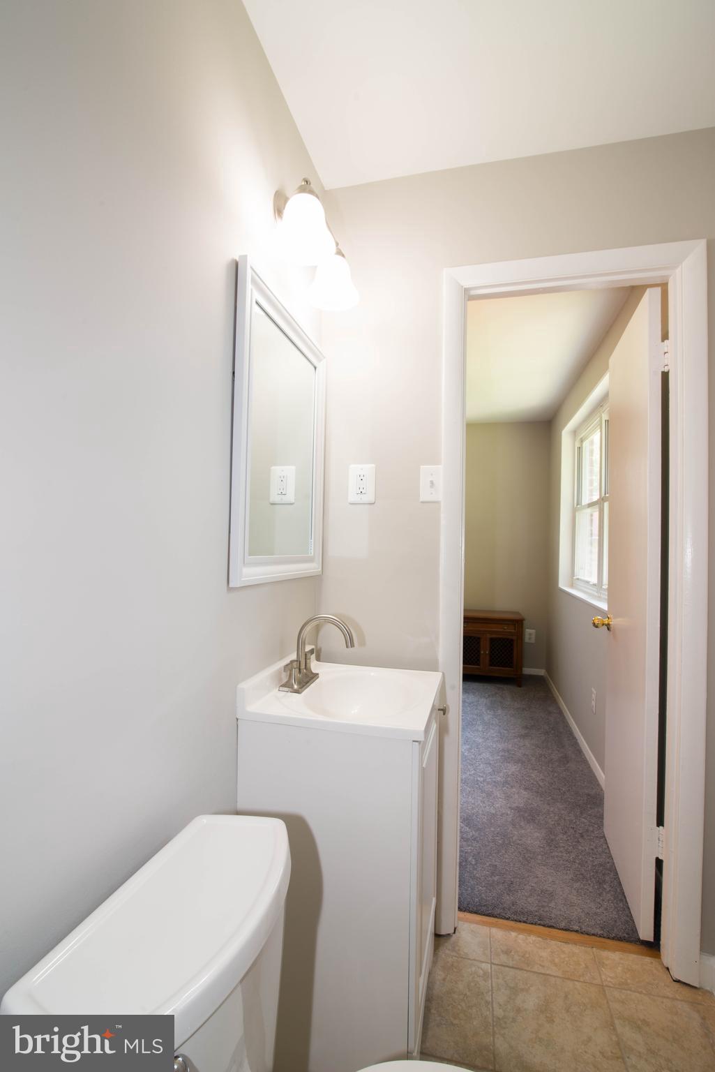 11800 Charles Road Silver Spring, MD 20906 - Photo 23 of 35 Master Bath