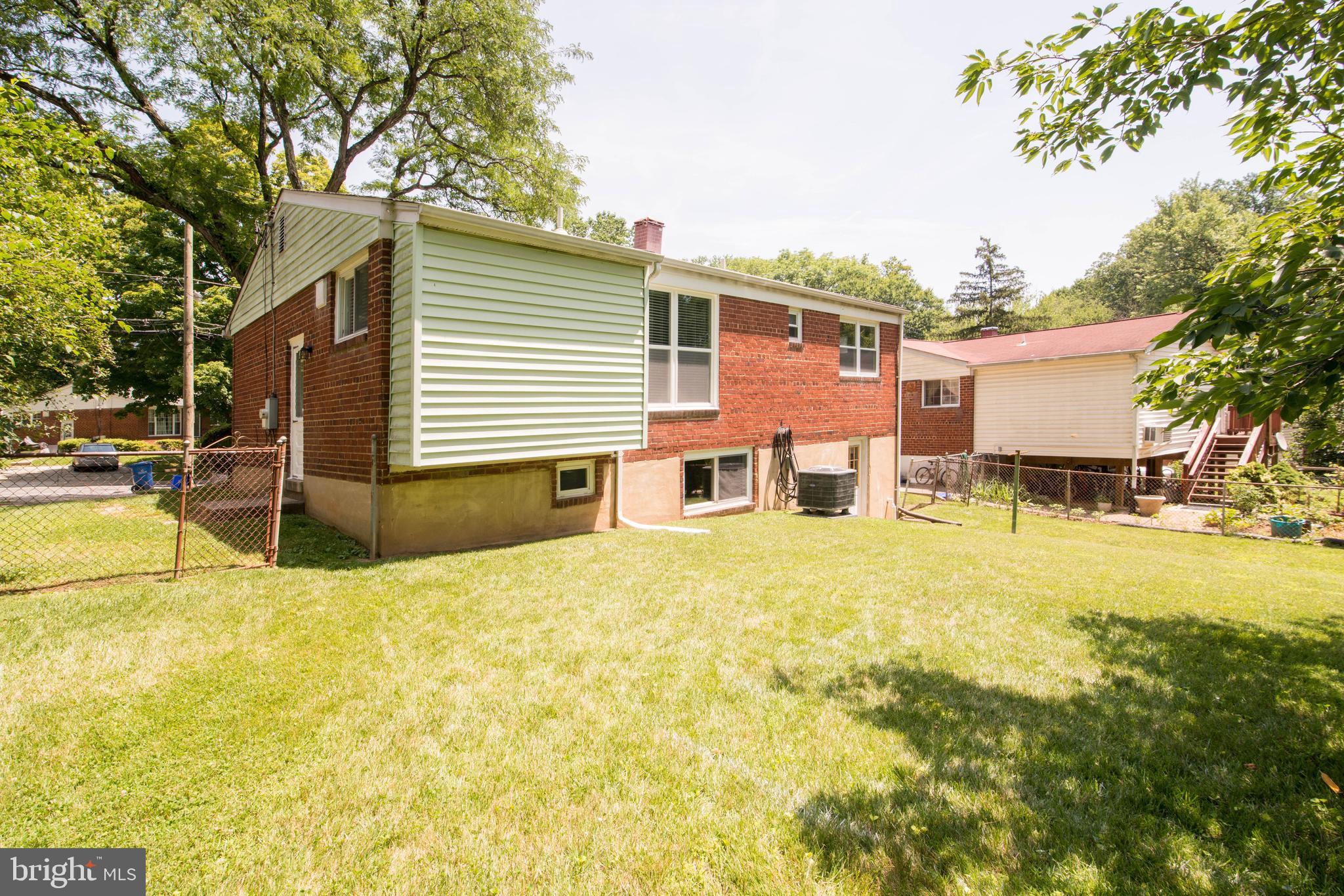 11800 Charles Road Silver Spring, MD 20906 - Photo 32 of 35 Rear