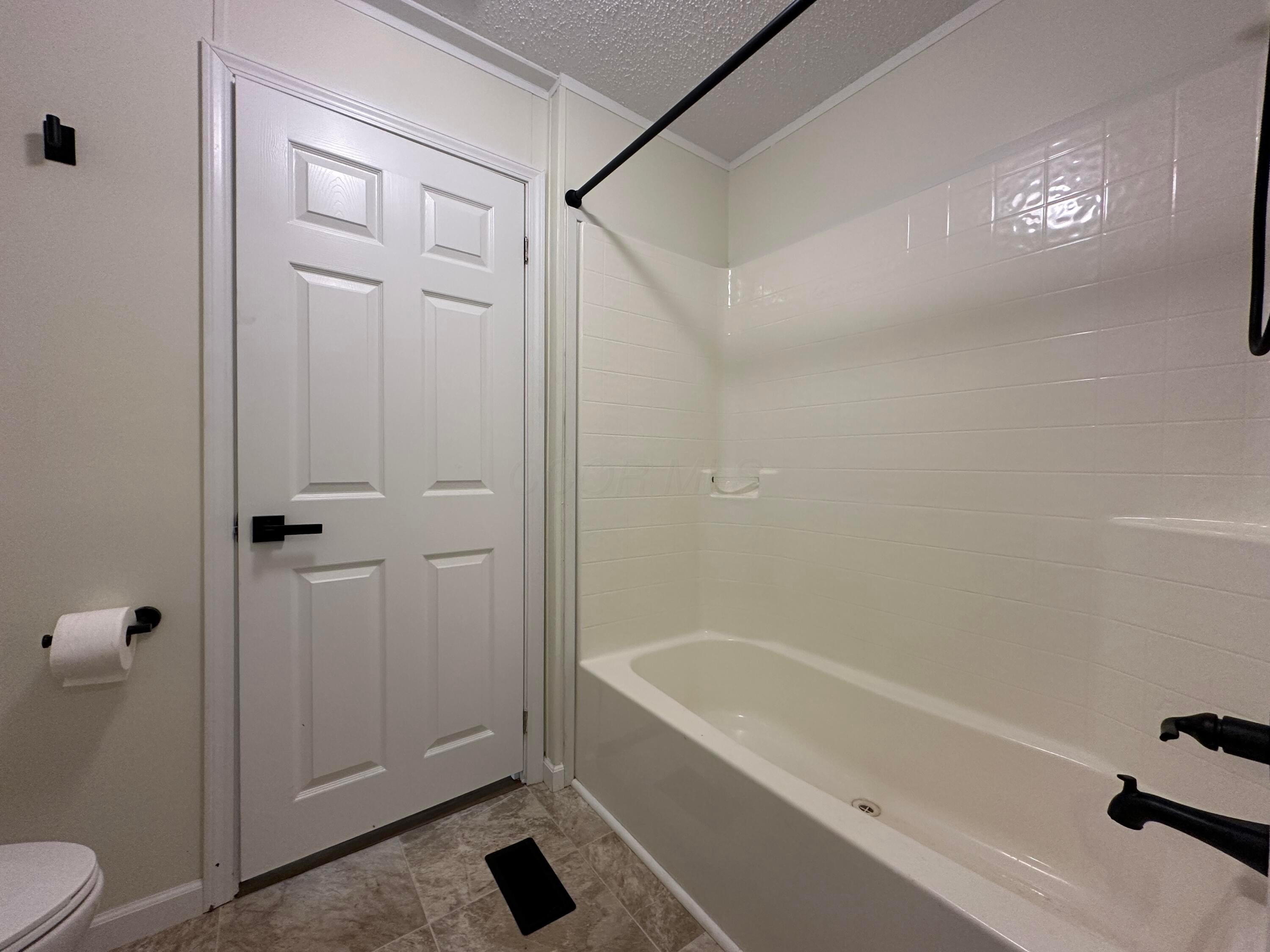 29947 Jackson Road Kingston, OH 45644 - Photo 18 of 33 Hall Bath
