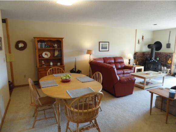 95 Star Ridge Road, Unit 42F Thornton, NH 03285 - Photo 3 of 17 Gallery Image 3