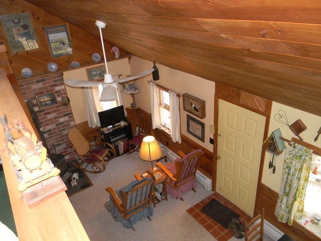 55 Secret Lake Road Phillipston, MA 01331 - Photo 13 of 34