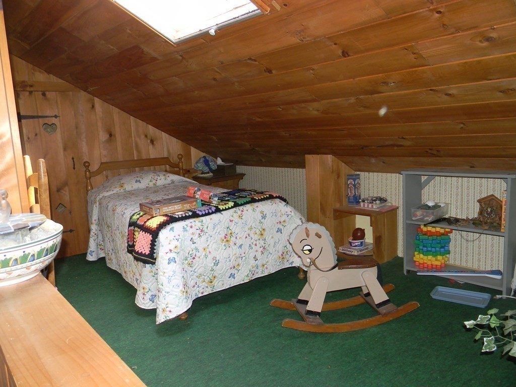 55 Secret Lake Road Phillipston, MA 01331 - Photo 14 of 34