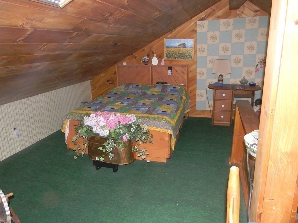 55 Secret Lake Road Phillipston, MA 01331 - Photo 15 of 34