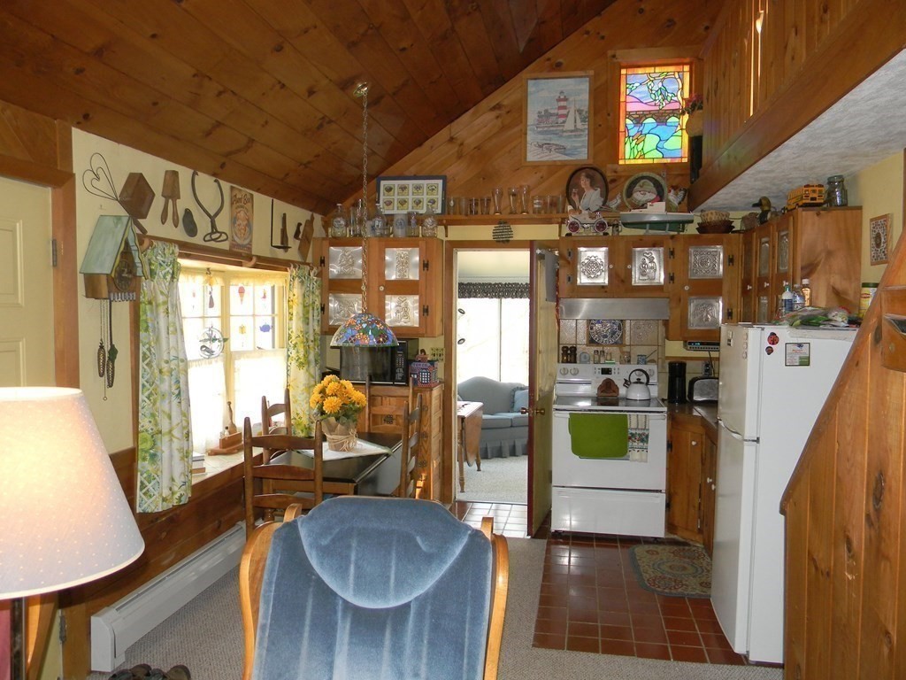 55 Secret Lake Road Phillipston, MA 01331 - Photo 5 of 34