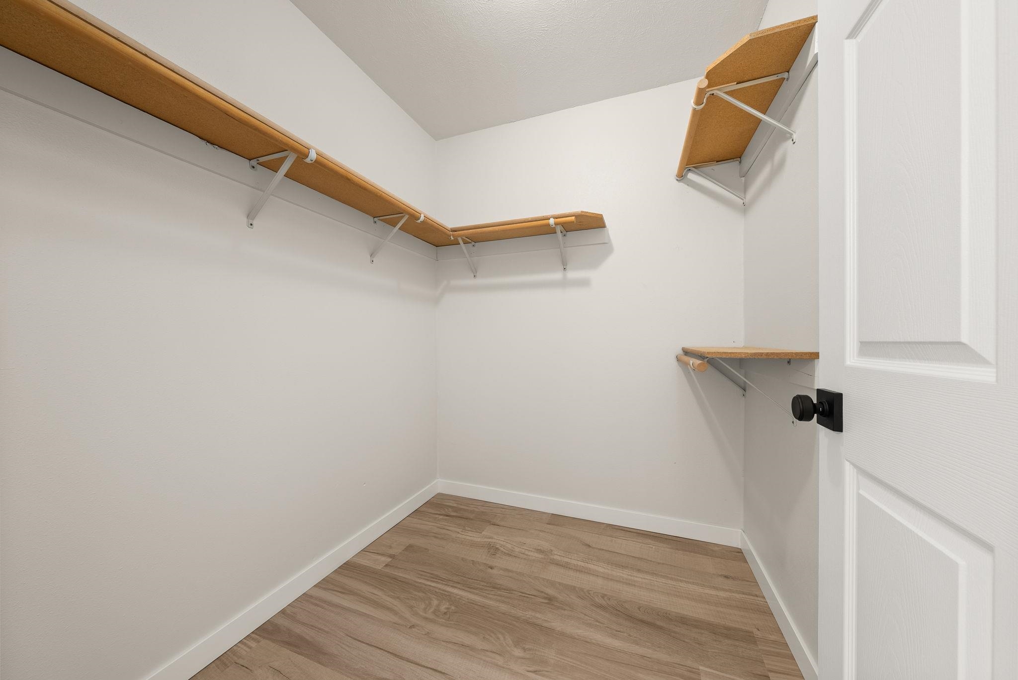 714 South Ferrall Street Spokane, WA 99202 - Photo 17 of 27