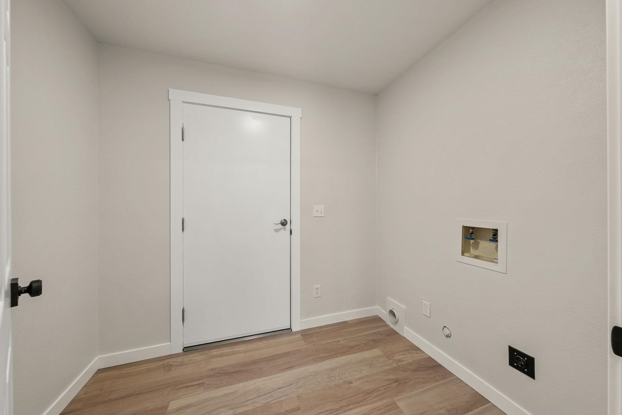 714 South Ferrall Street Spokane, WA 99202 - Photo 21 of 27