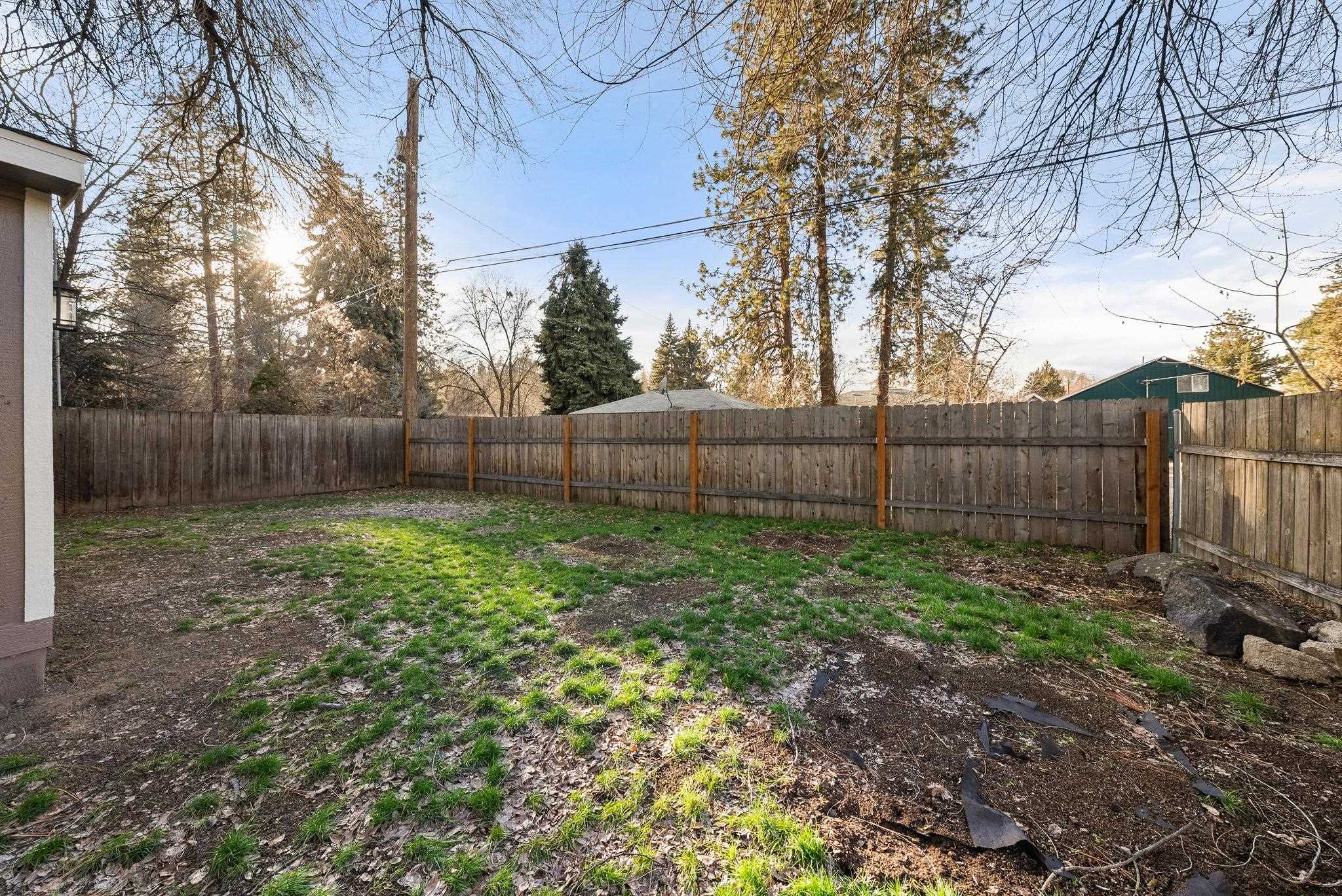 714 South Ferrall Street Spokane, WA 99202 - Photo 24 of 27