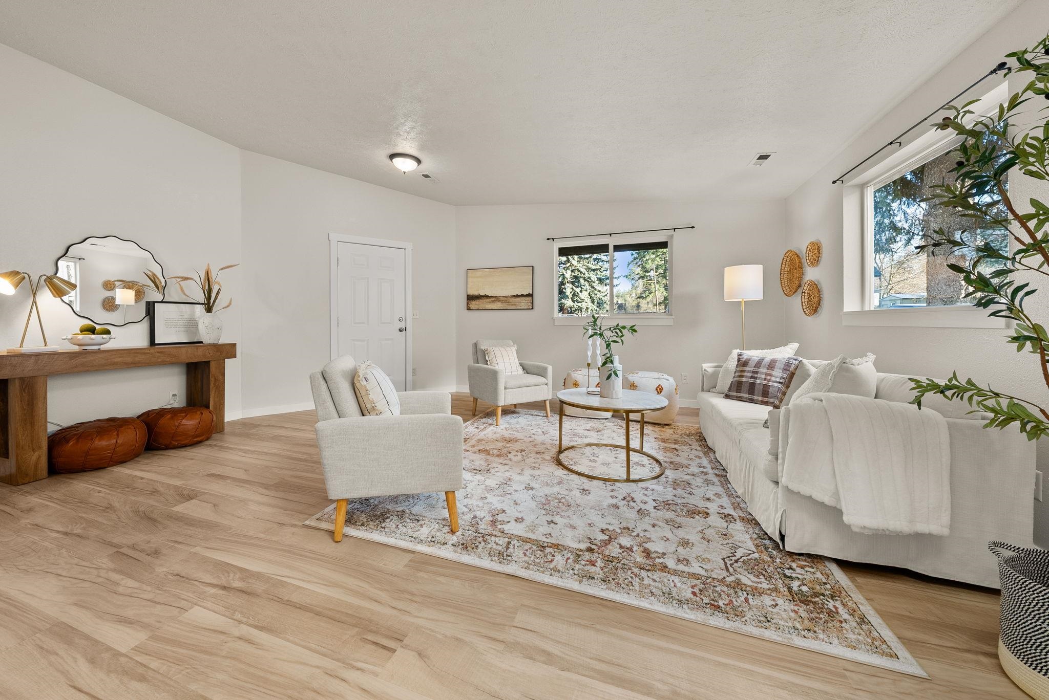 714 South Ferrall Street Spokane, WA 99202 - Photo 5 of 27