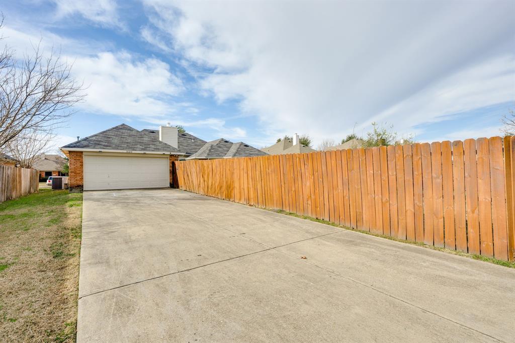 10210 Bent Tree Drive Rowlett, TX 75089 - Photo 23 of 27