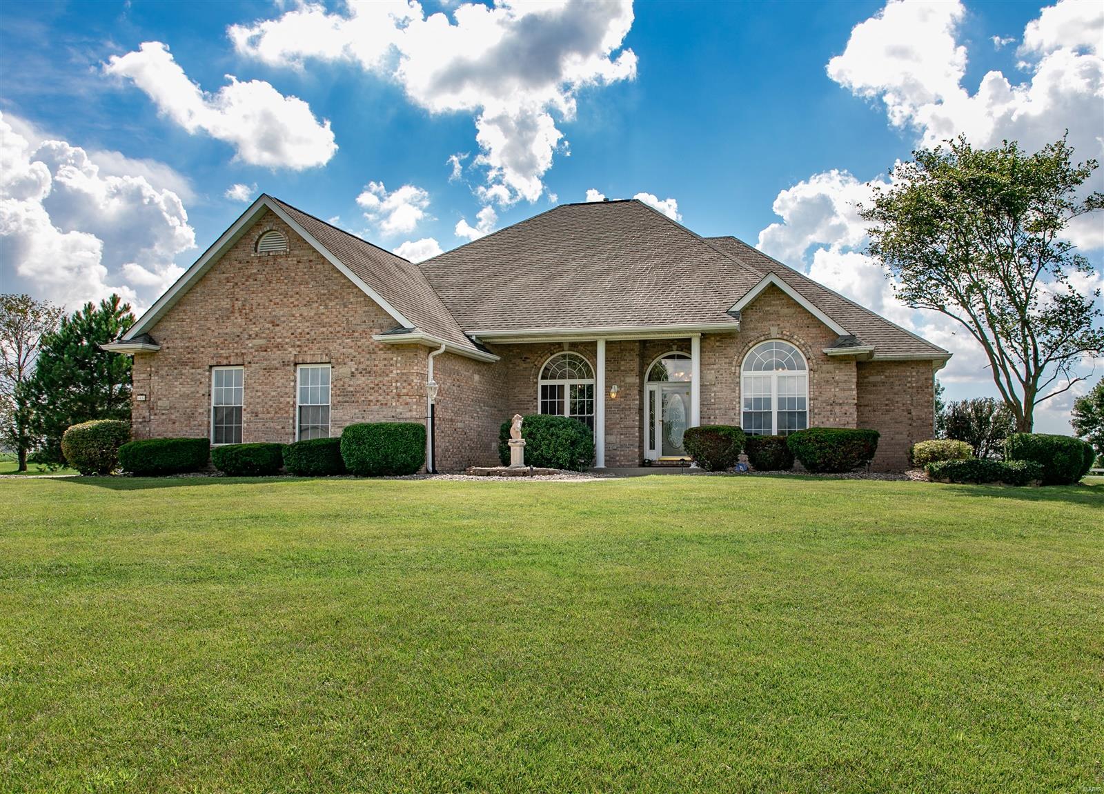 1433 Cypress Road St. Jacob, IL 62281 - Photo 1 of 64
