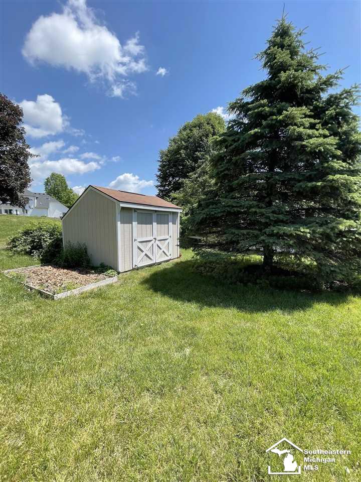 3138 West Dean Road Lambertville, MI 48144 - Photo 5 of 26