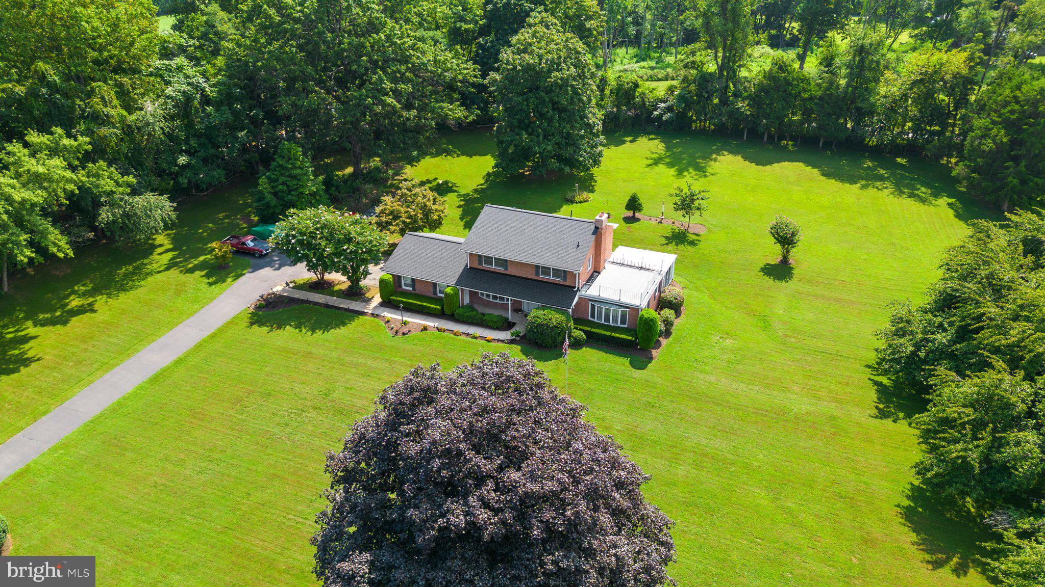 1000 Hawlings Road Brookeville, MD 20833 - Photo 2 of 68 Gallery Image 2