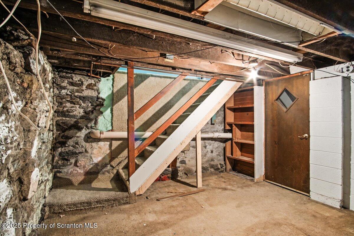 134 Lampman Street Avoca, PA 18641 - Photo 27 of 34 a view of entryway