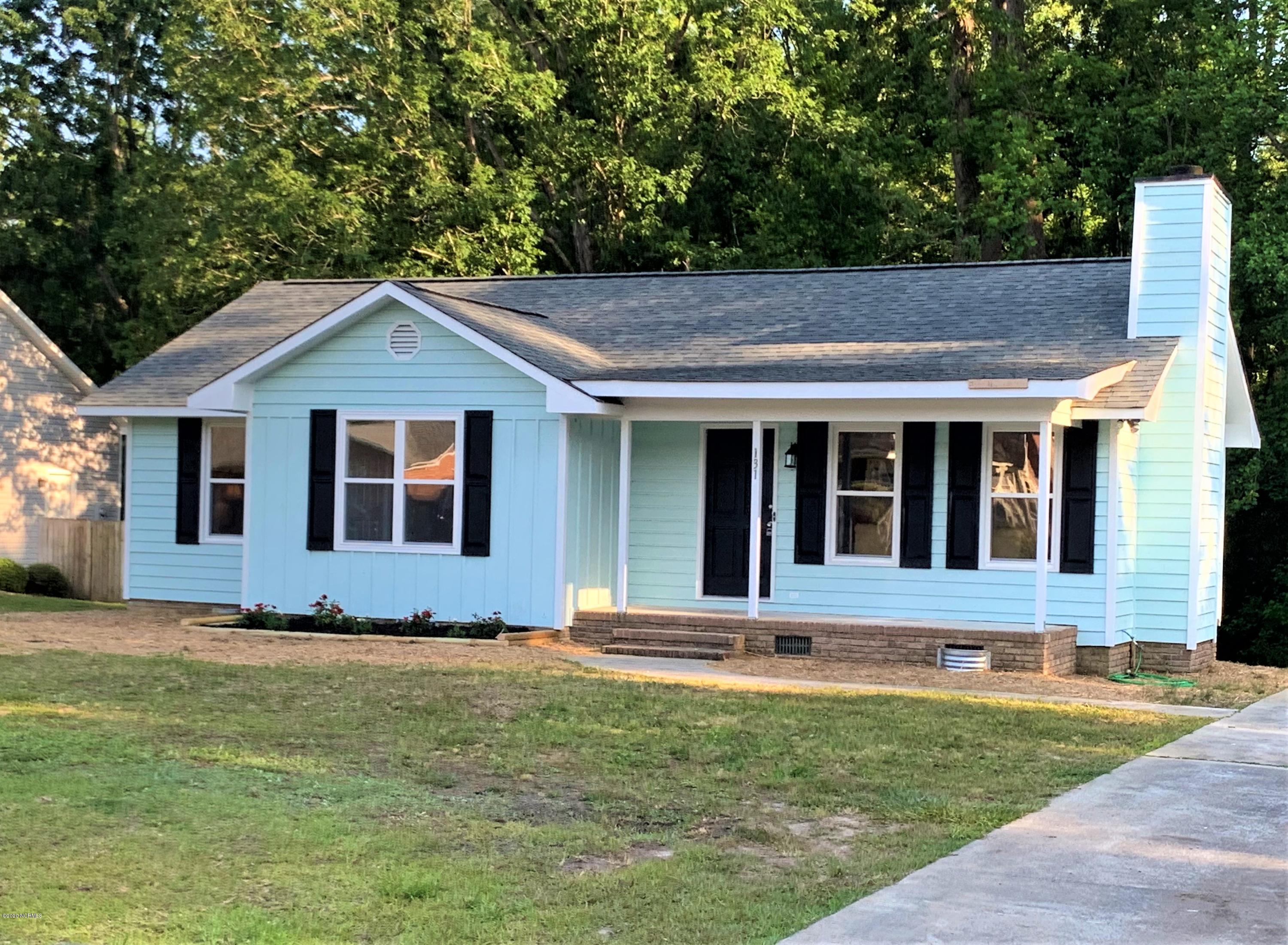 131 Lightwood Knot Road Rocky Point, NC 28457 - Photo 1 of 13 Front View