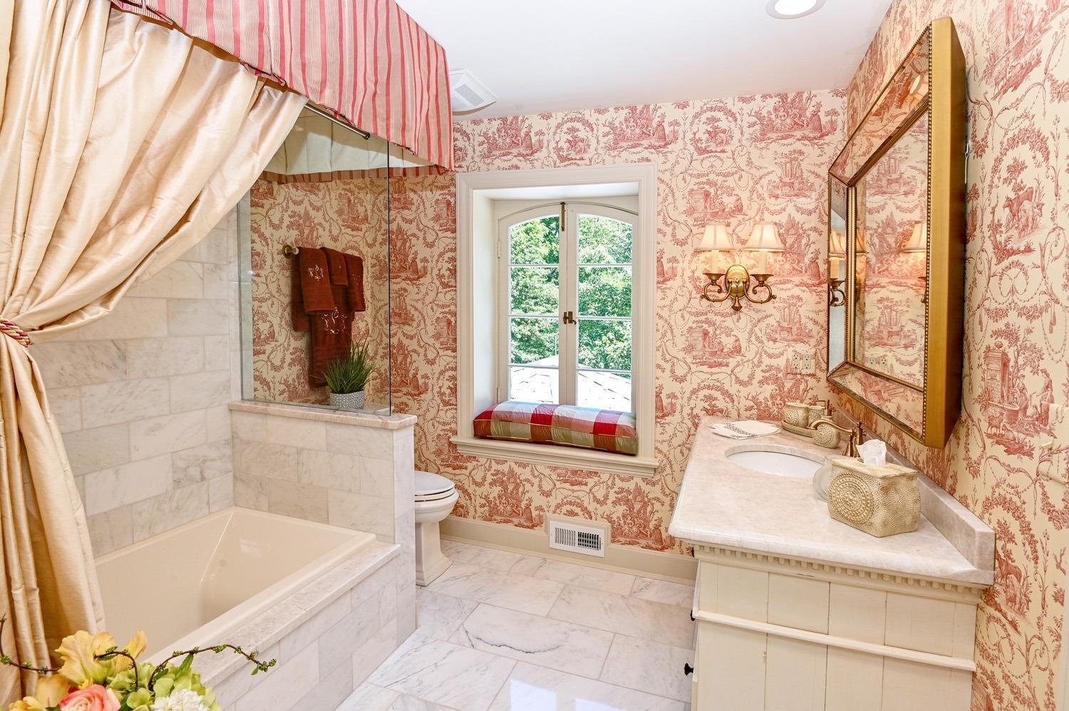 8625 Hopewell Road Cincinnati, OH 45242 - Photo 37 of 50 Gallery Image 37