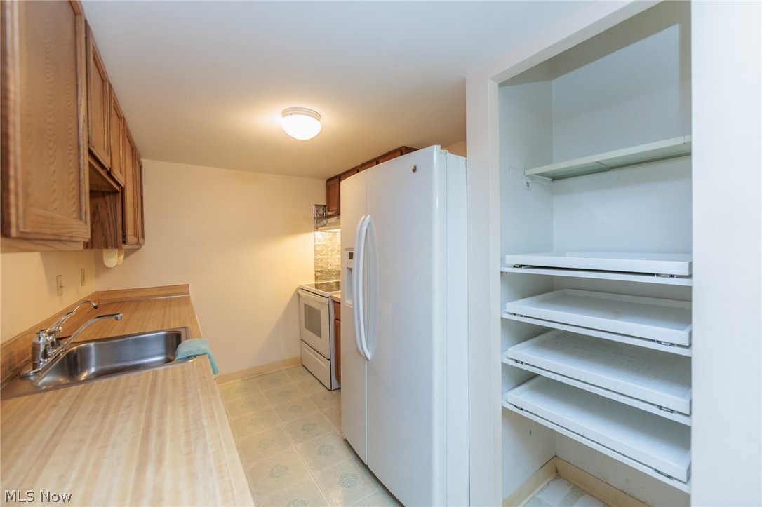 3265 Mayfield Road, Unit 29 Cleveland, OH 44118 - Photo 15 of 44
