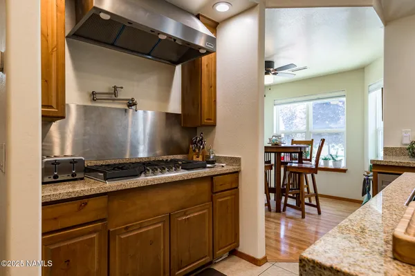 $1,550,000 | 7010 Vista De Oro, Flagstaff, AZ 86004