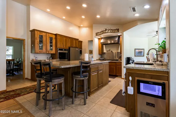 $1,550,000 | 7010 Vista De Oro, Flagstaff, AZ 86004