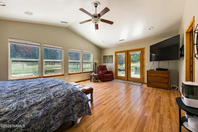 $1,600,000 | 7010 Vista De Oro, Flagstaff, AZ 86004