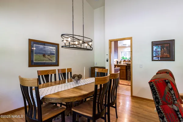 $1,550,000 | 7010 Vista De Oro, Flagstaff, AZ 86004