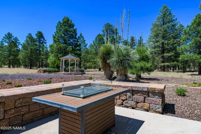 $1,600,000 | 7010 Vista De Oro, Flagstaff, AZ 86004