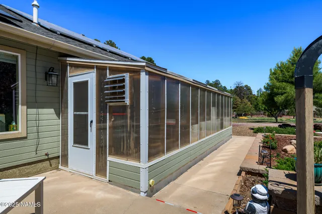 $1,600,000 | 7010 Vista De Oro, Flagstaff, AZ 86004