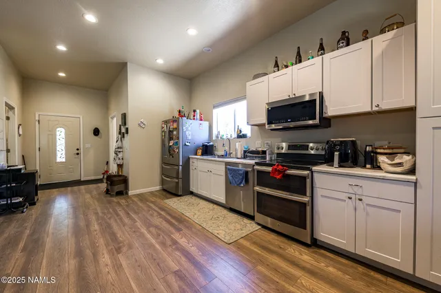 $1,600,000 | 7010 Vista De Oro, Flagstaff, AZ 86004